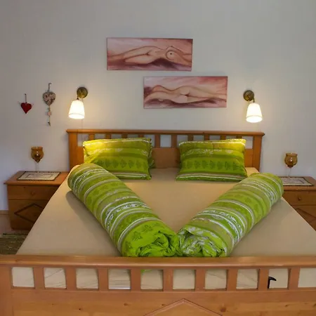 Knauder Neumarkt in Steiermark